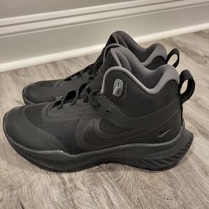 Nike Men's Black Special Field System (SFS) Mid Work Boot